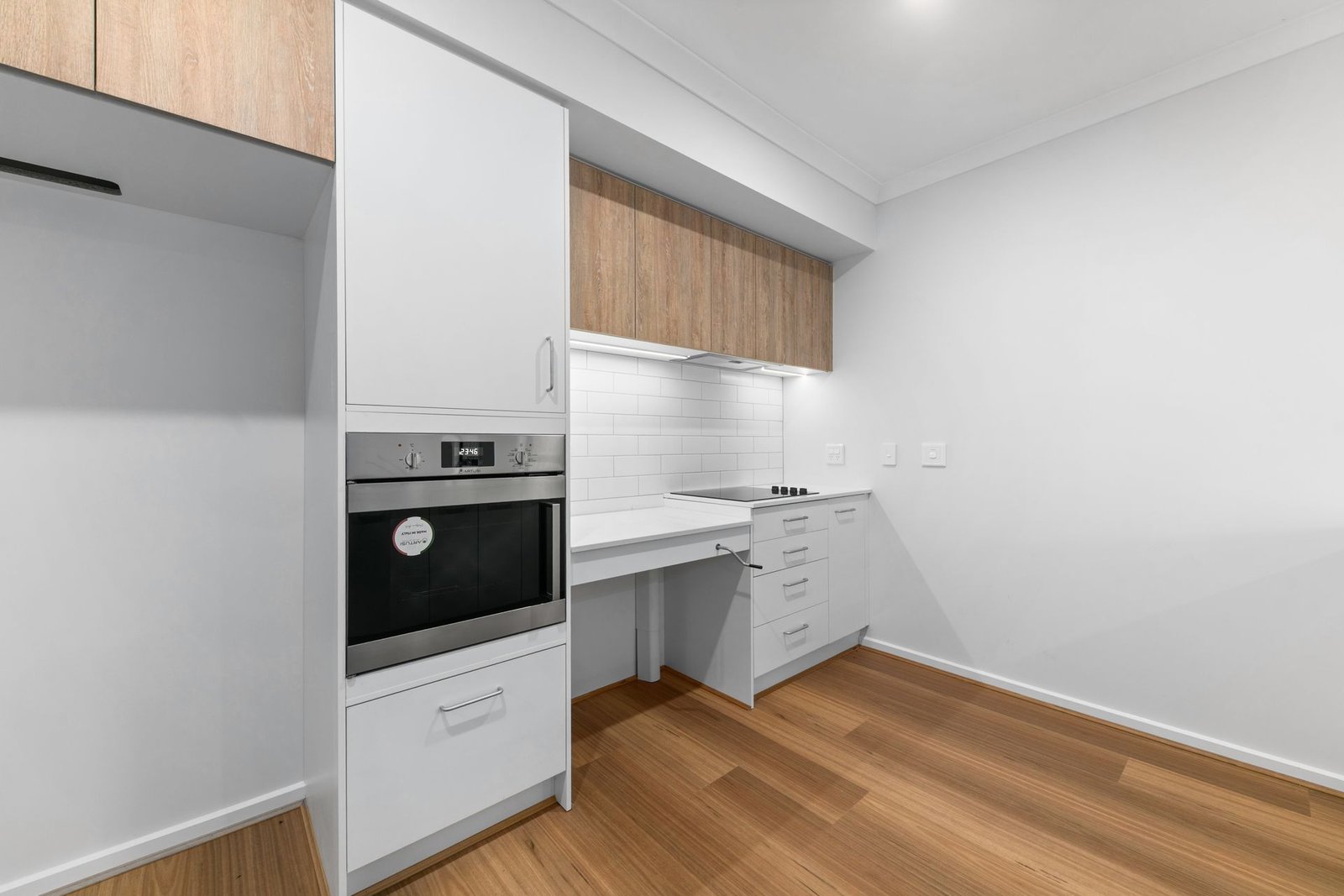10 Kenning Road, photograph 6.