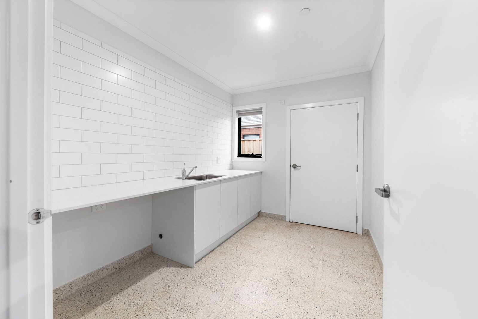 10 Kenning Road, photograph 14.