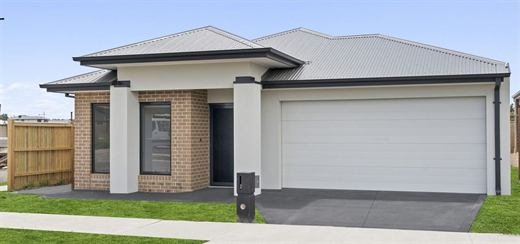 The home at 10 Stance Street Beveridge.