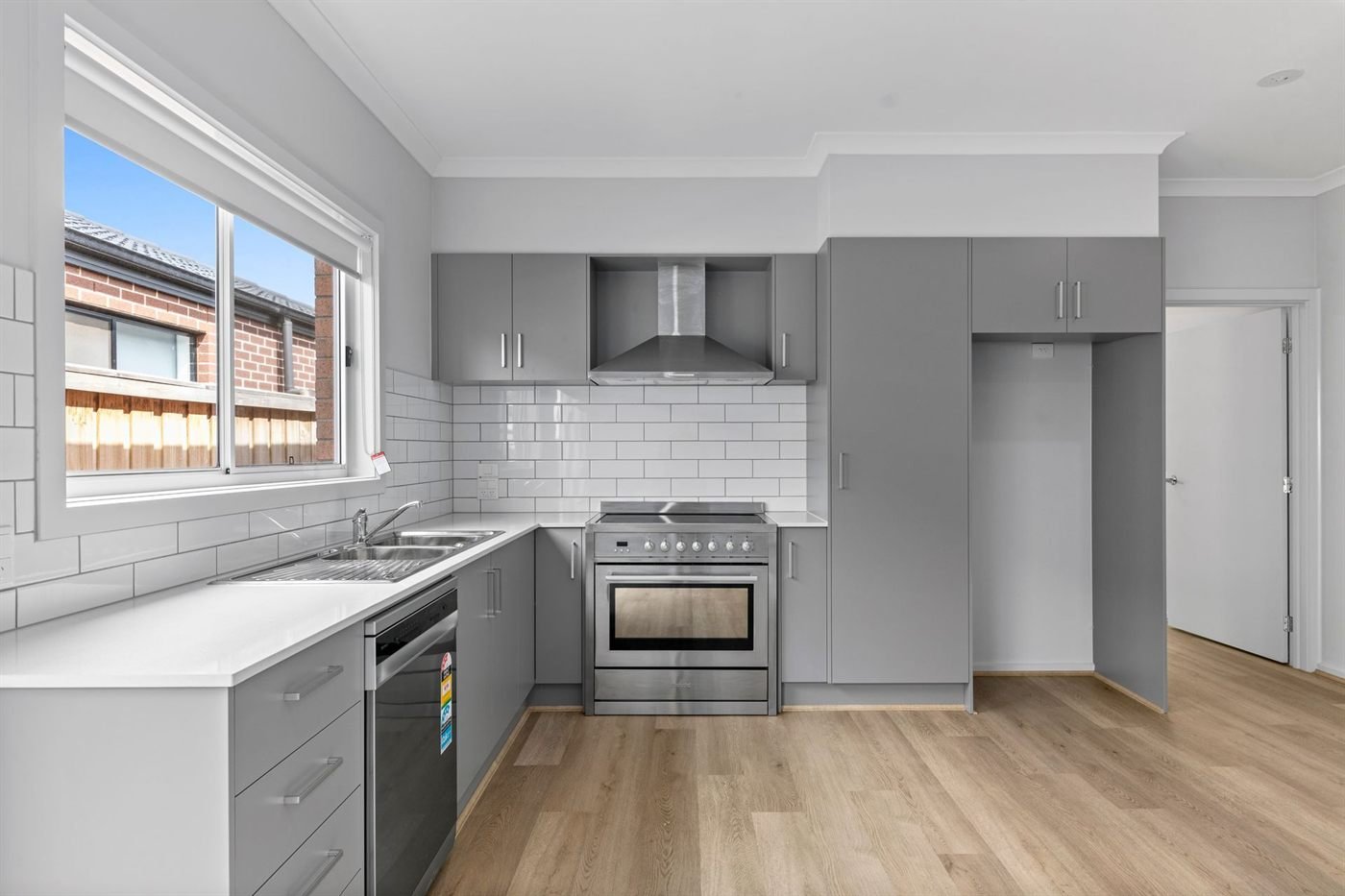 107 Elpis Road, photograph 4.