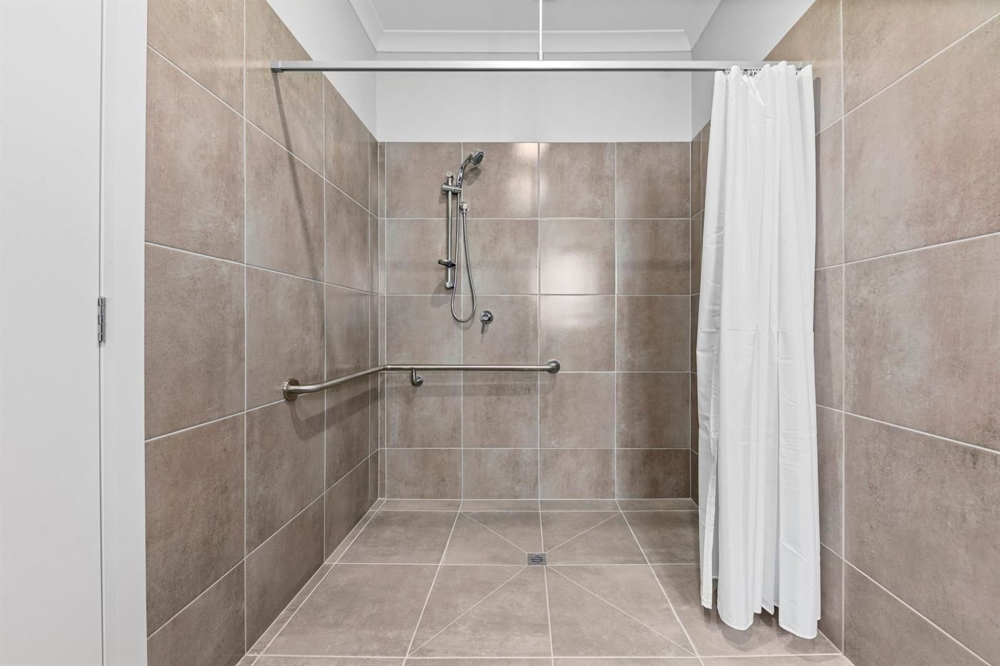 107 Elpis Road, photograph 14.