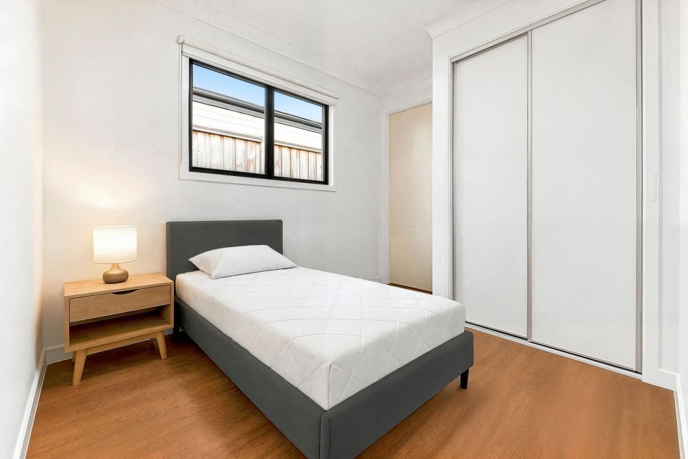 11 Esk Street, photograph 10.