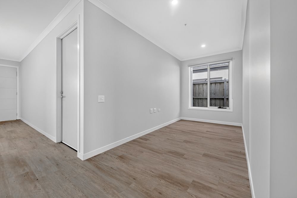 110 Houdini Drive, photograph 10.
