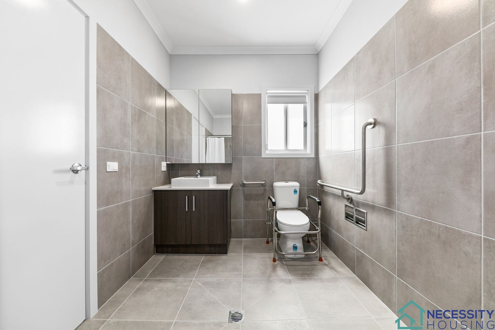 117 Grevillea Drive, photograph 7.