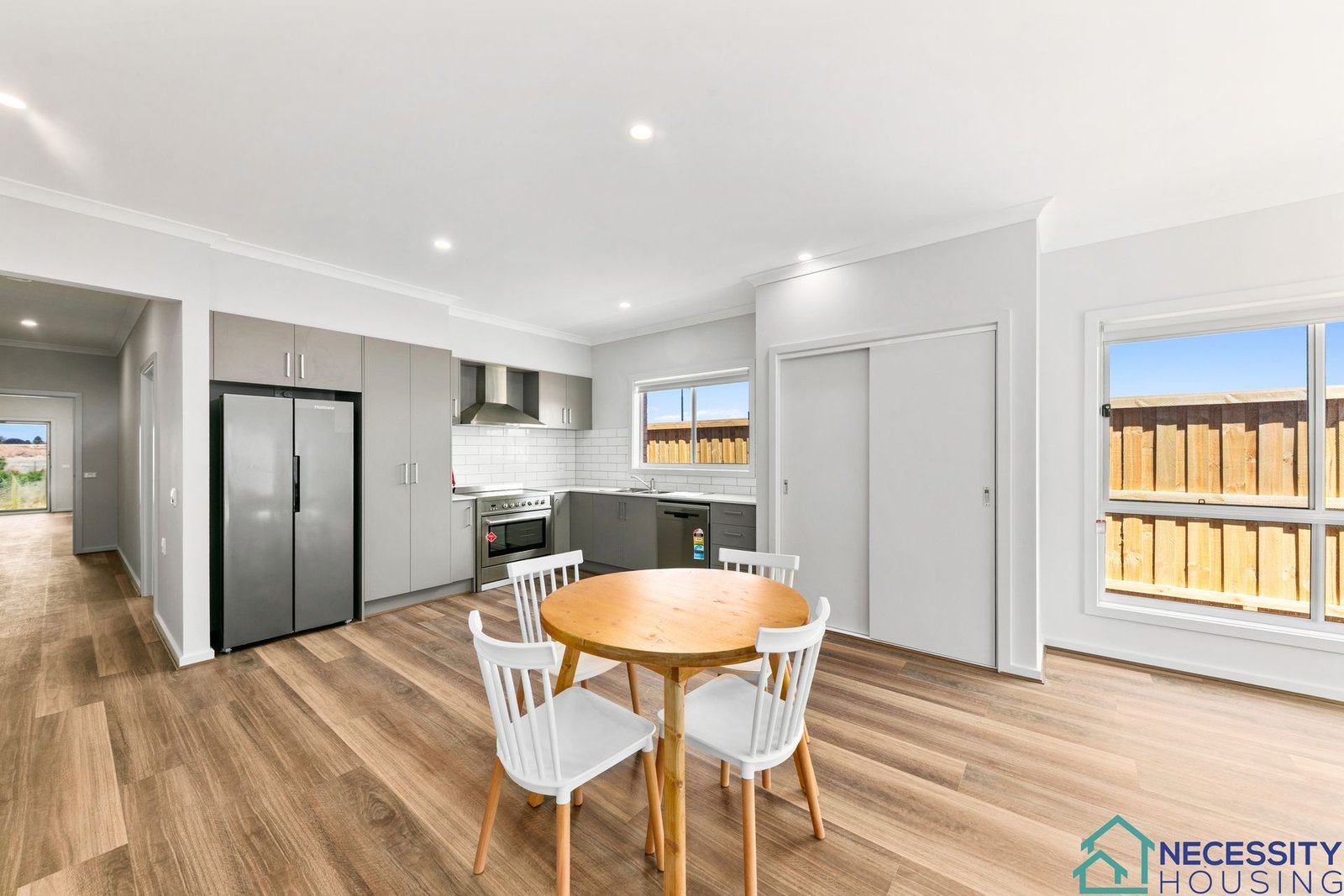 117 Grevillea Drive, photograph 12.