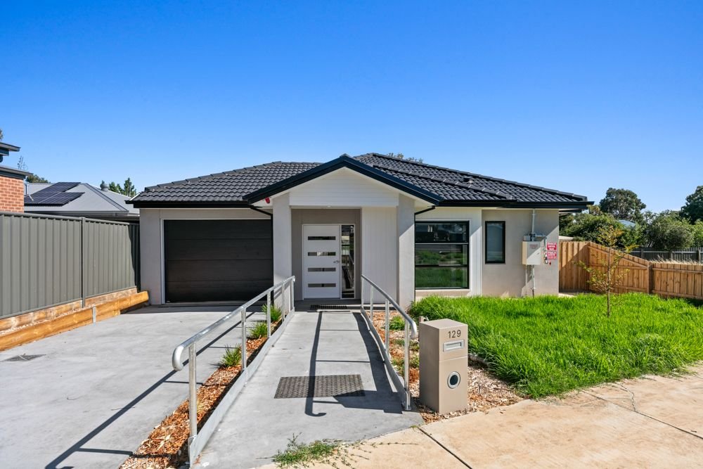 The home at 12 Patrick Street East Bendigo.