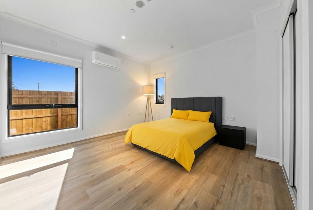 12 Patrick Street, photograph 9.