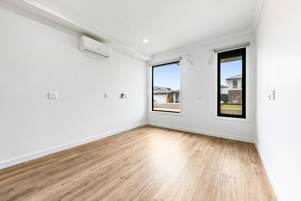 12 Youyangs Street, photograph 8.