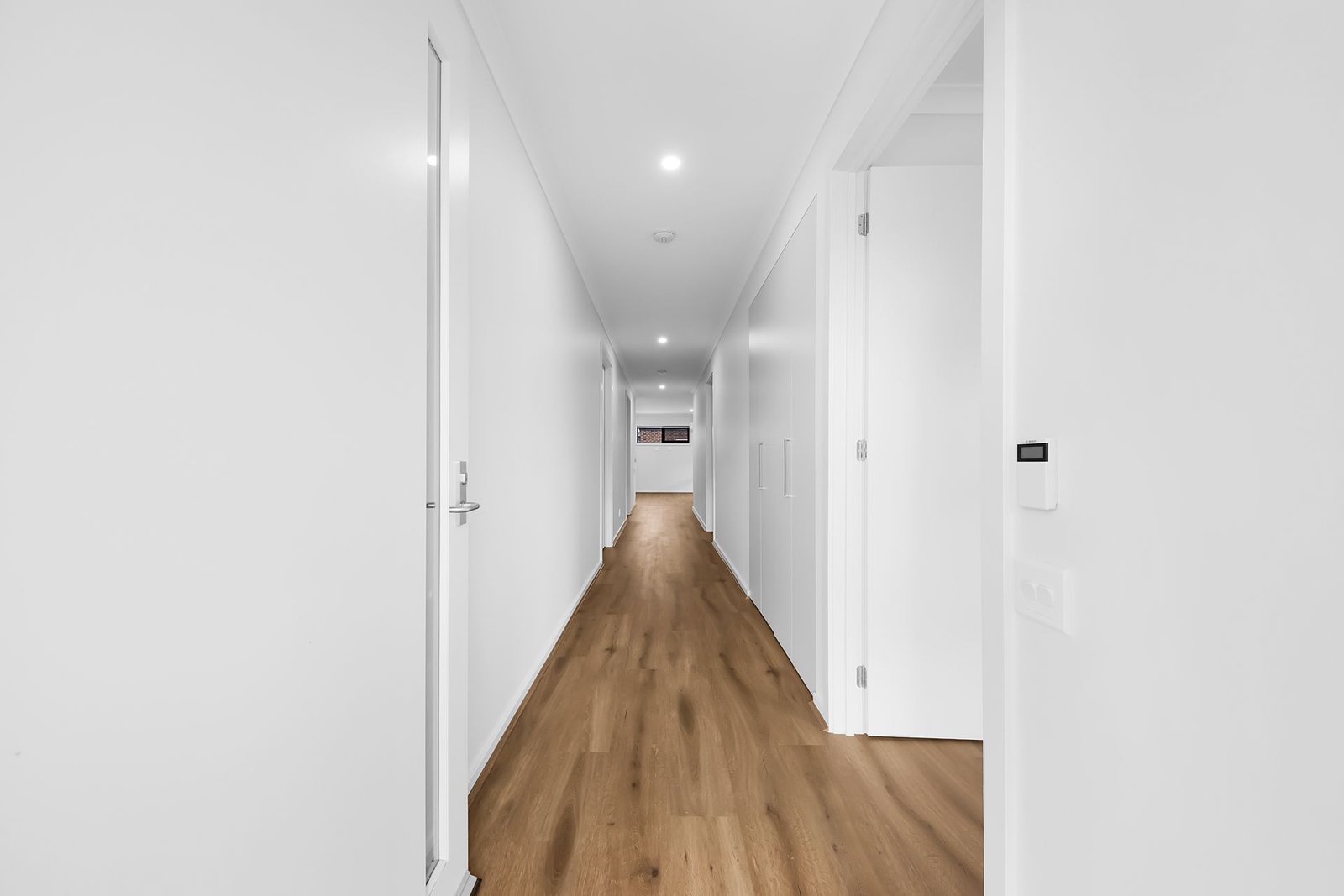 13 Jacobena Road, photograph 6.