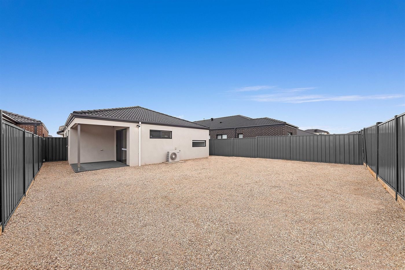 13 Jacobena Road, photograph 10.