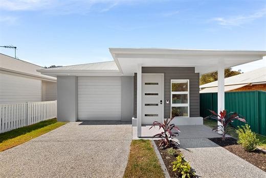 The home at 13 Wisteria Court Victoria Point.