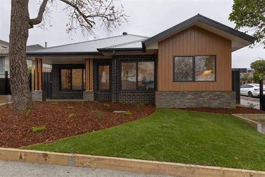 The home at 133 Willsmere Road Kew.