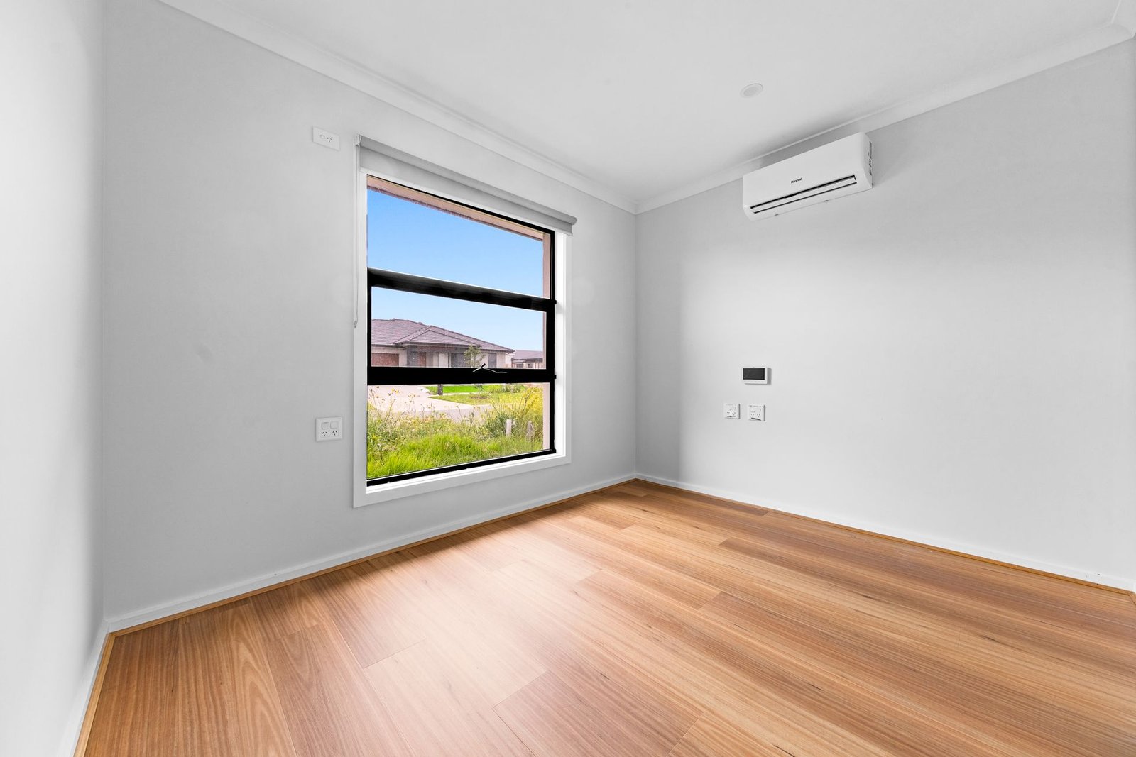 15 Light Street, photograph 11.