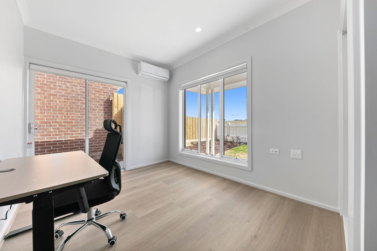 16 Bundalong Drive, photograph 8.