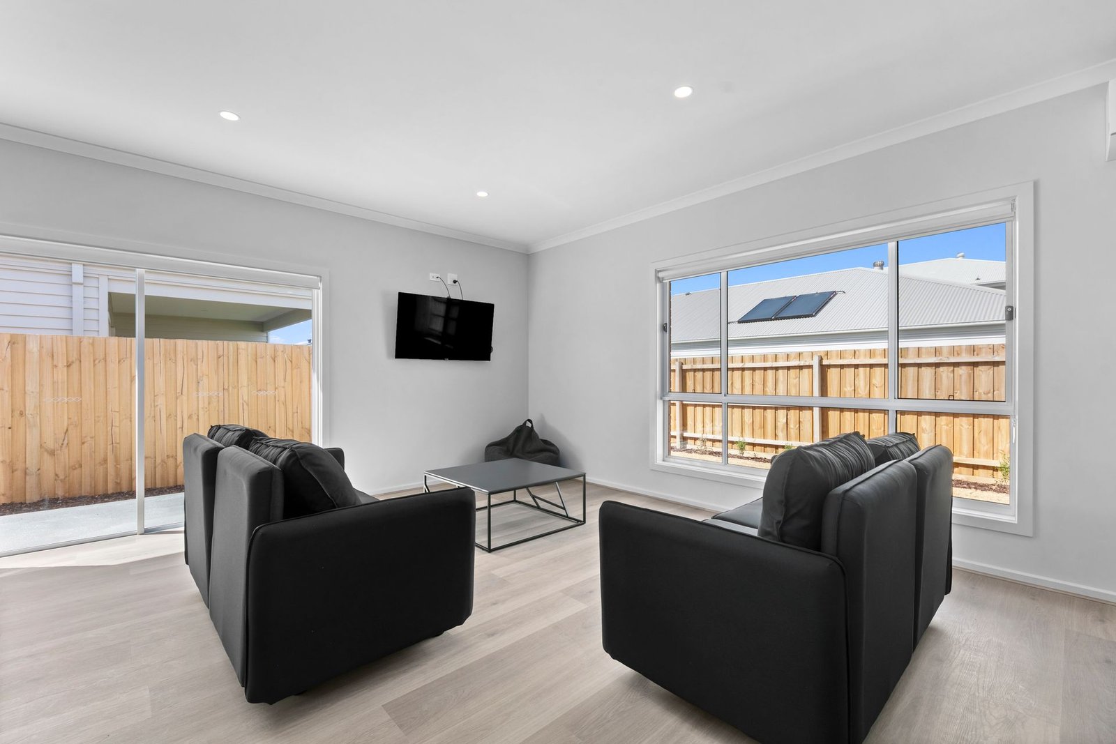 16 Bundalong Drive, photograph 13.