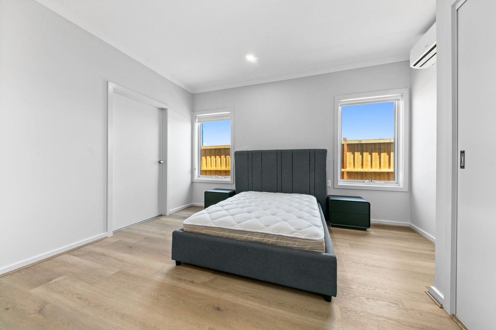 16 Garganey Road, photograph 5.