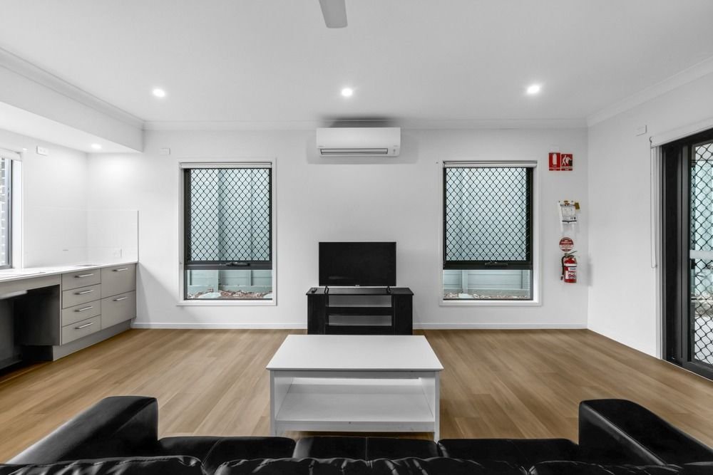 17 Zanes Place, photograph 6.