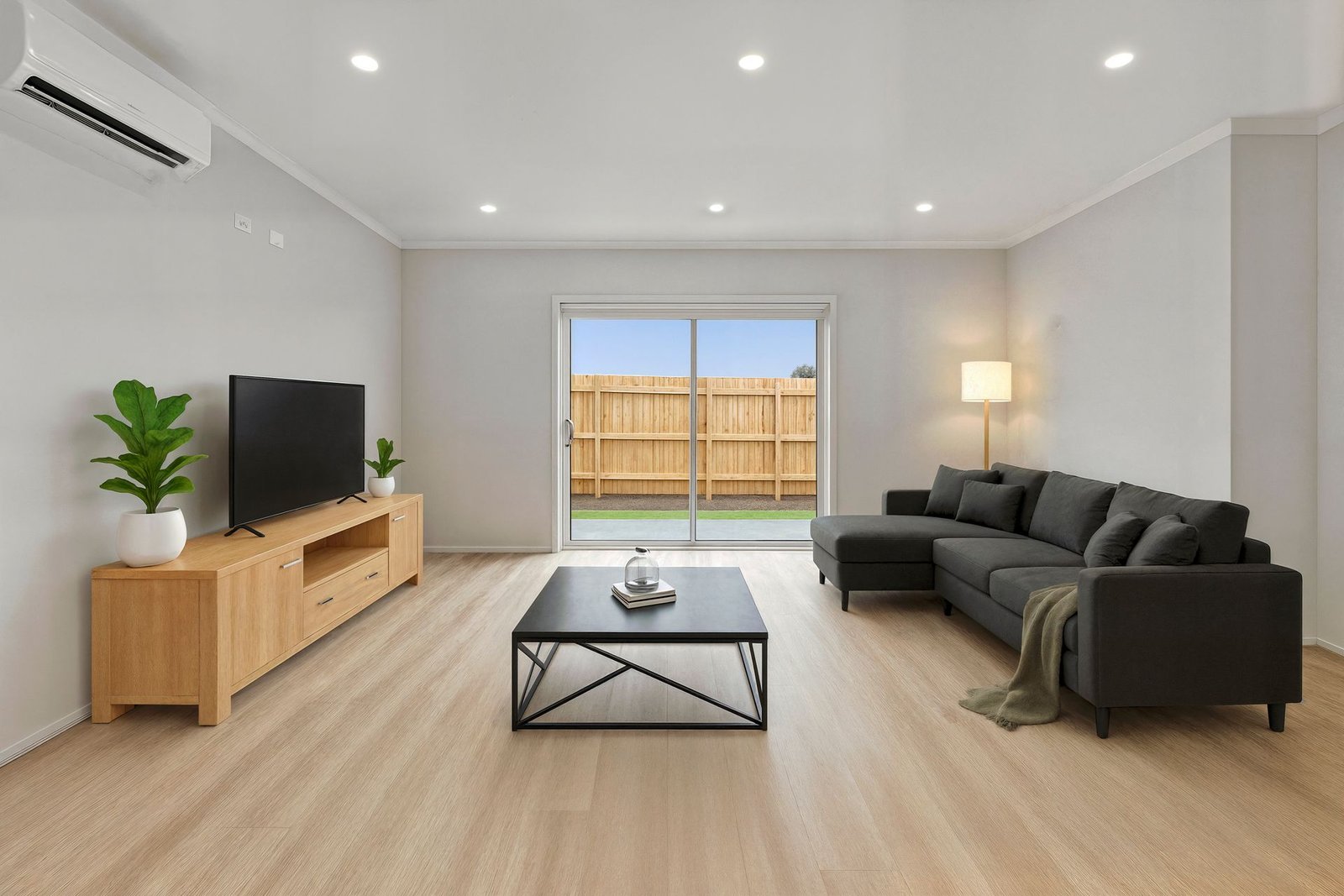 18 Xavier Road, photograph 7.