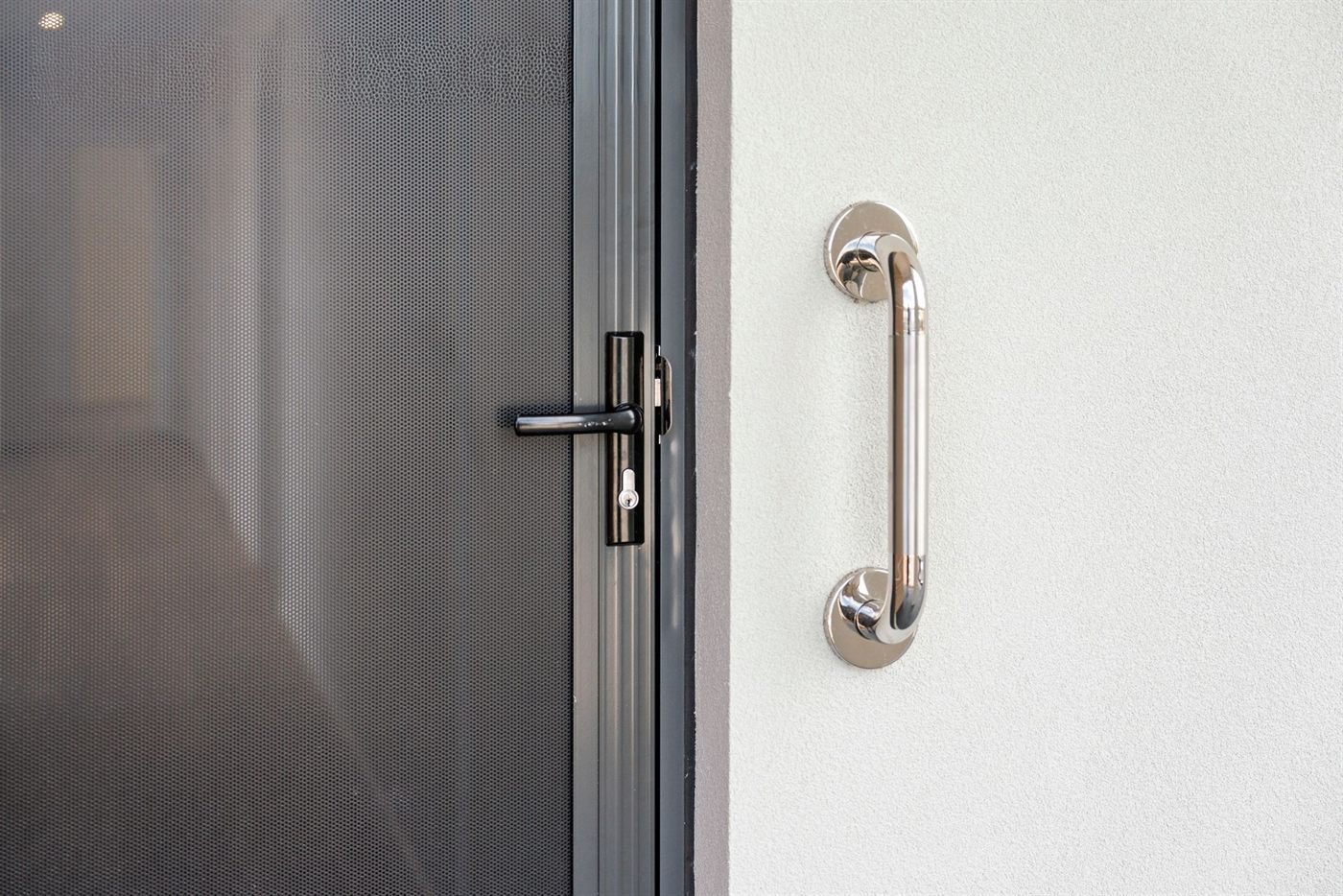 25 Balmore Street, photograph 12.
