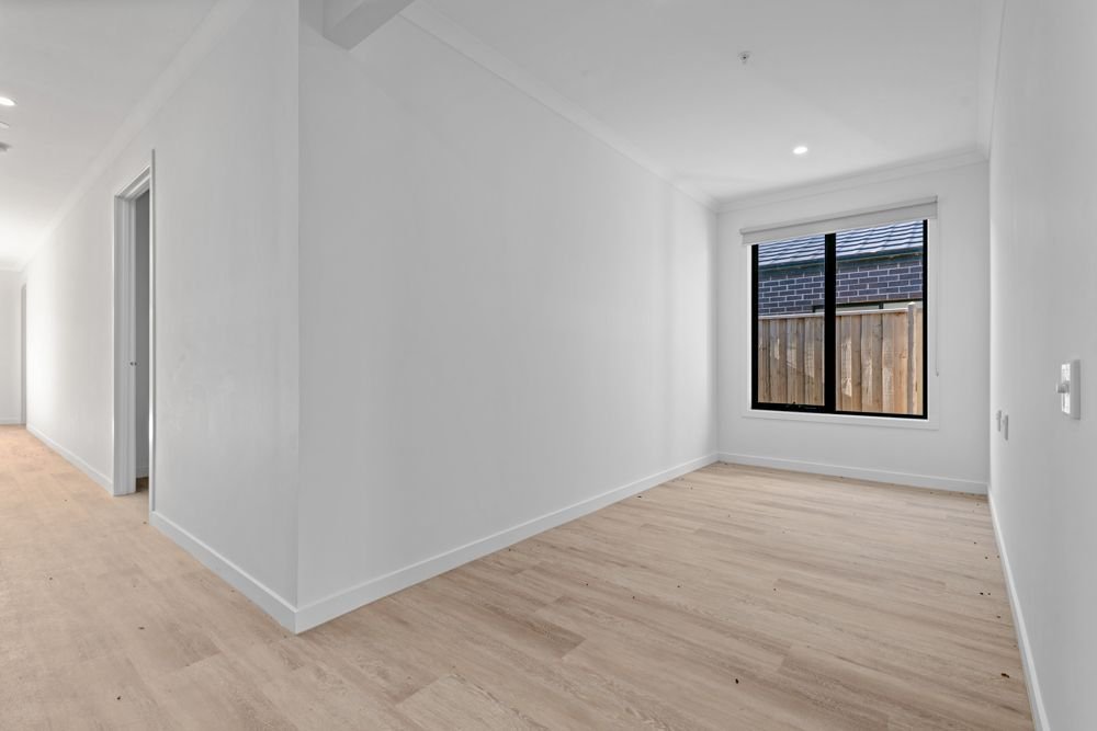 25 Paradise Circuit, photograph 9.
