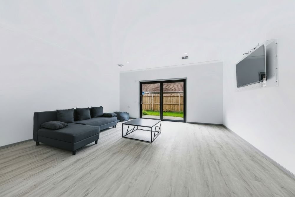 25 Power Road, photograph 1.