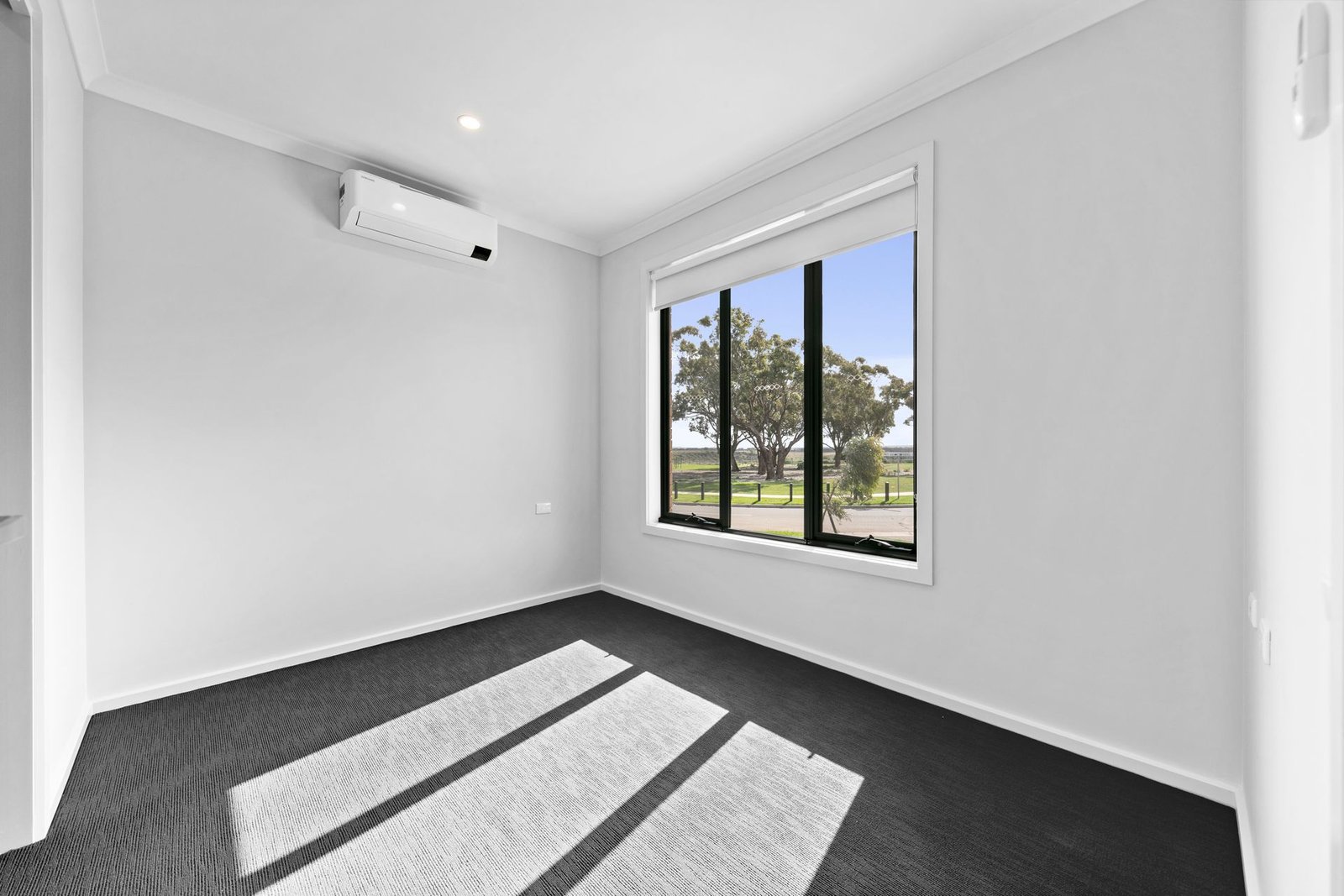 25 Shackell Street, photograph 1.