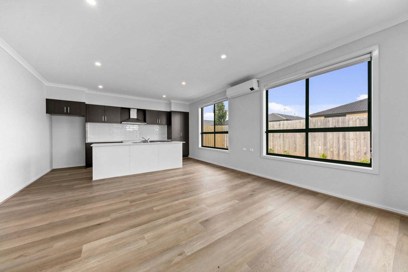 25 Shackell Street, photograph 5.