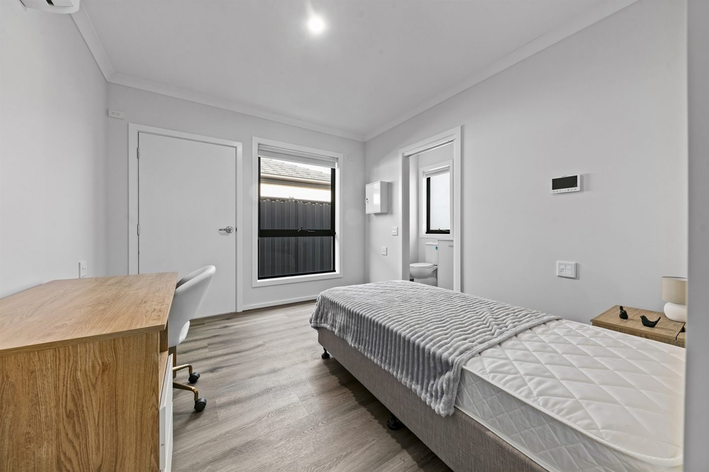 3 Blakewater Crescent, photograph 7.