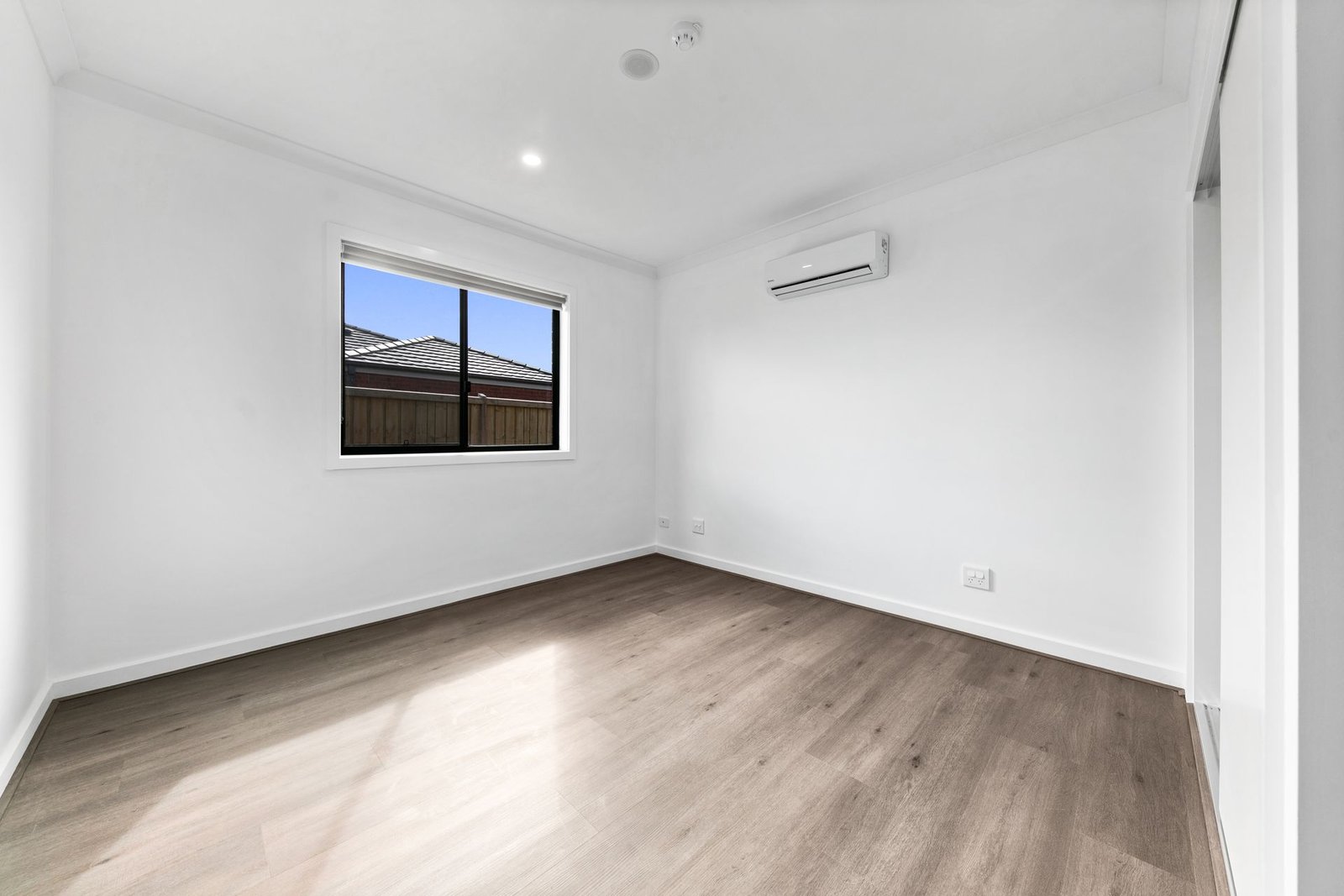 3 Geary Place, photograph 10.