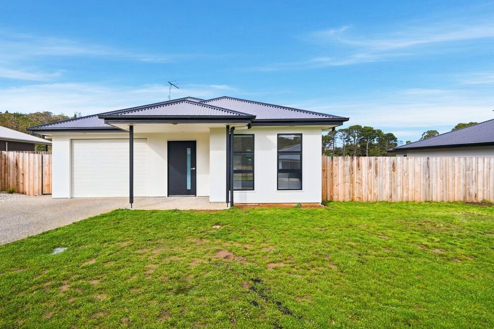 The home at 30 Bluetongue Drive Magra.