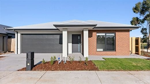 The home at 32 Raam Circuit Armstrong Creek.