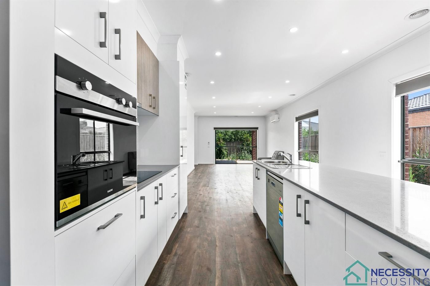 35 Westbourne Street, photograph 4.