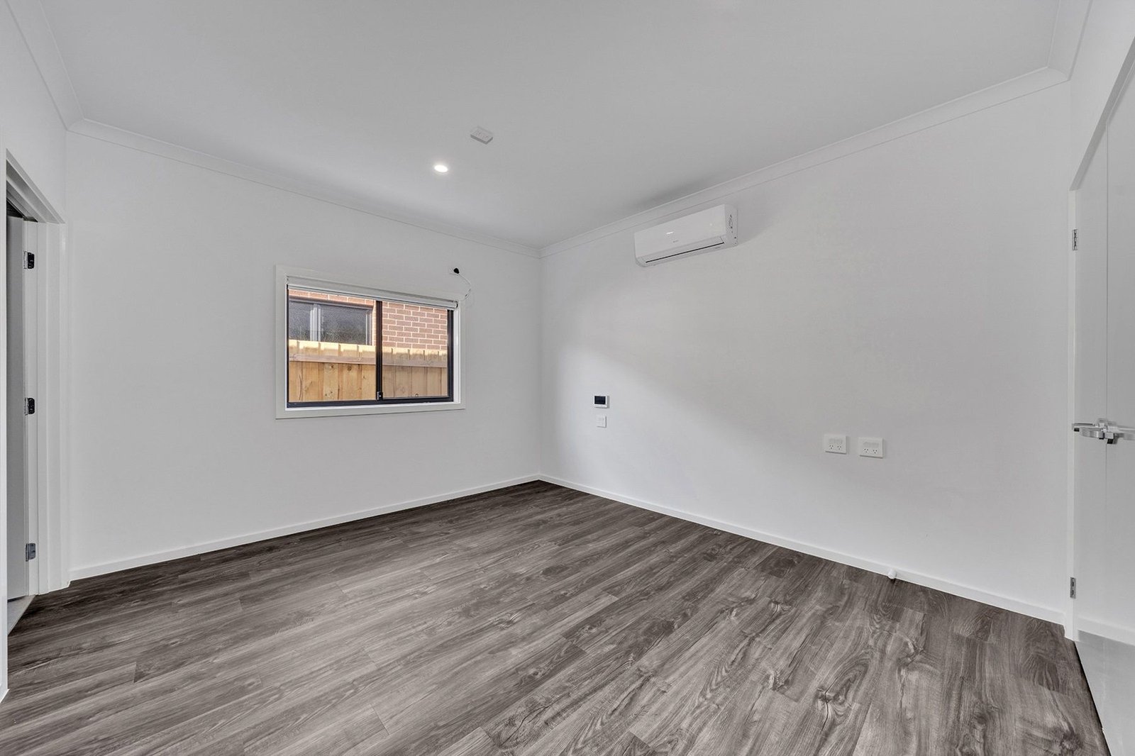 36 Canyon Circuit, photograph 13.