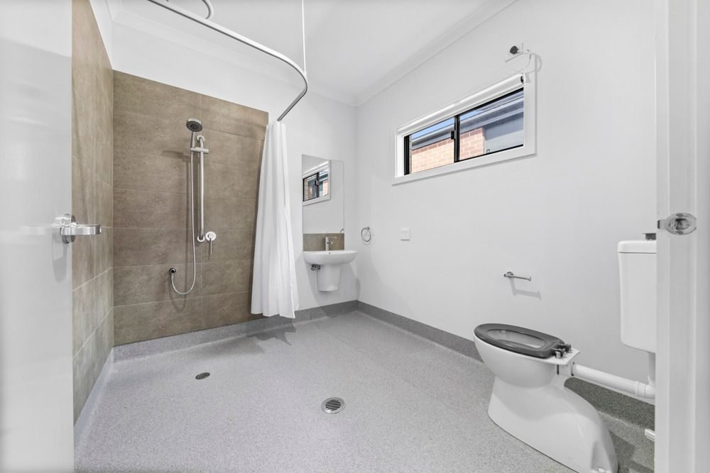 37 Hawkestone Street, photograph 12.