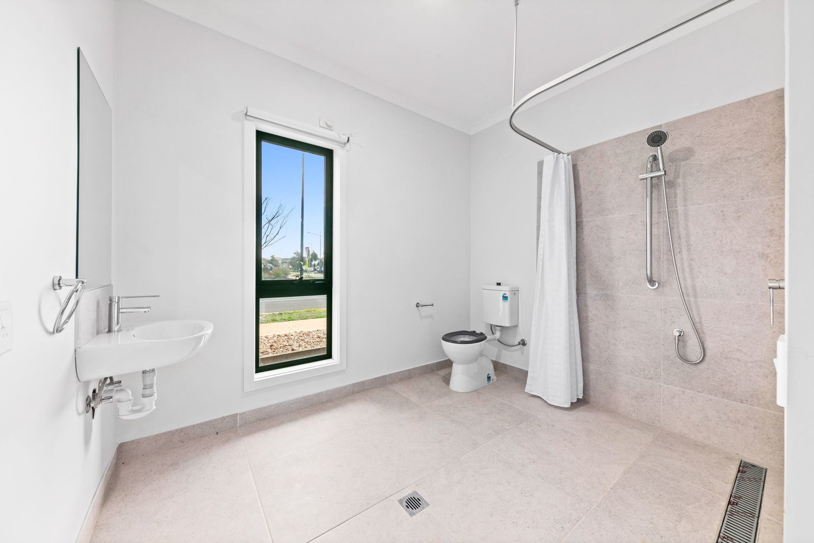 39 Murray Road, photograph 1.