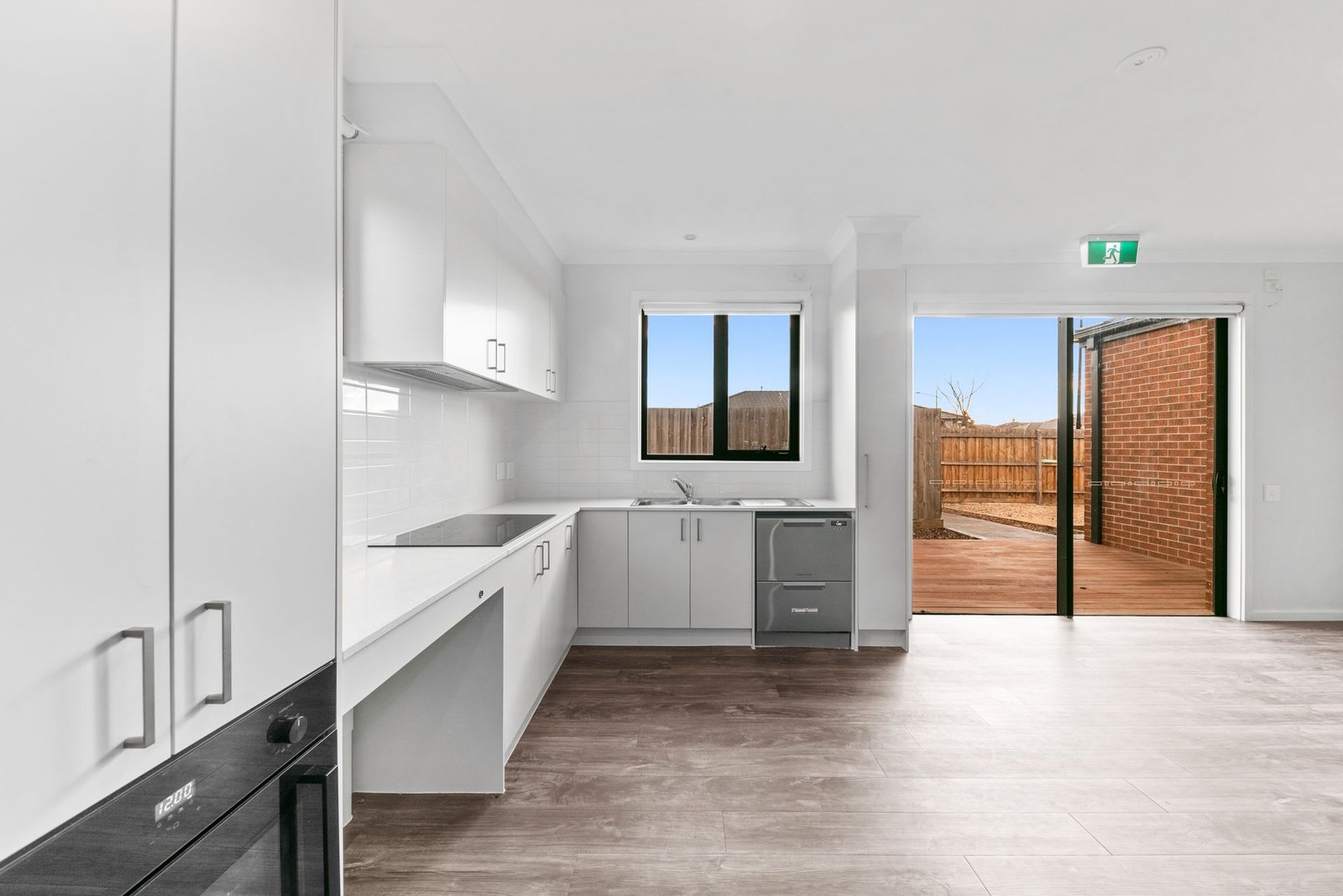 39 Murray Road, photograph 3.