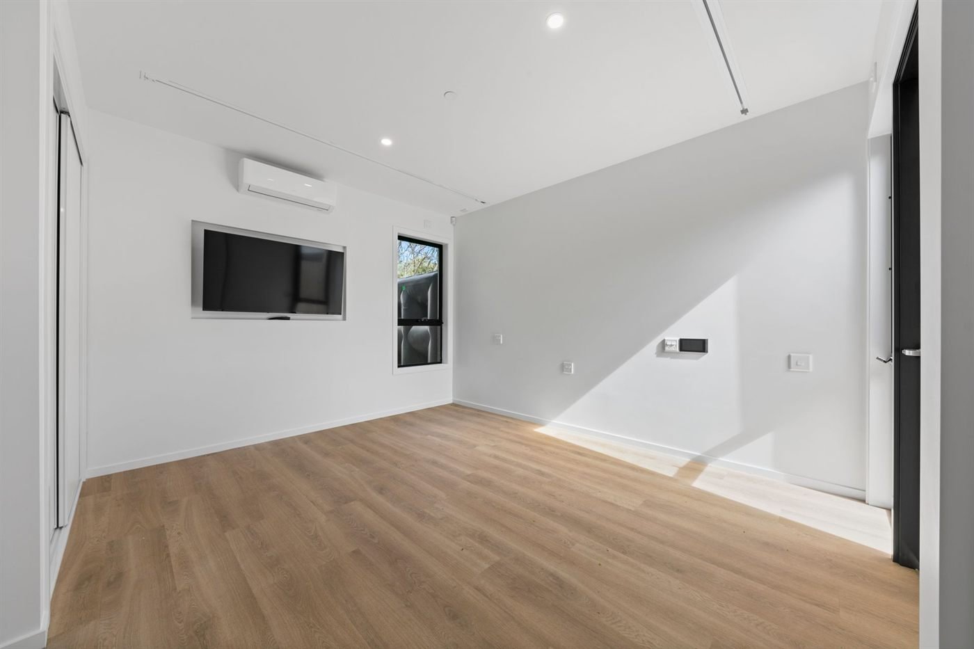 4/39 Serene Terrace, photograph 6.
