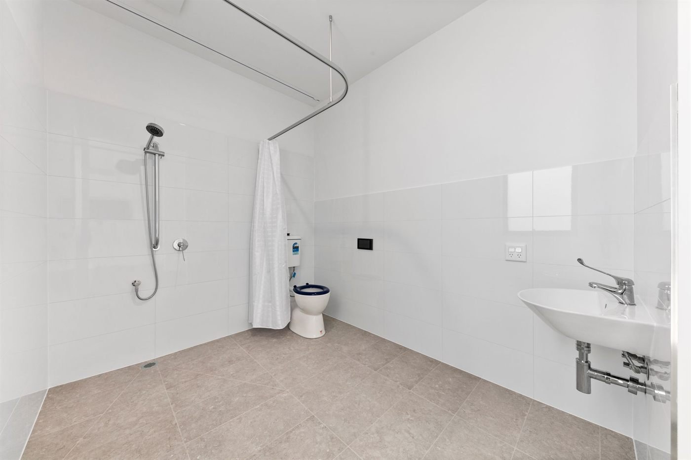4/39 Serene Terrace, photograph 10.