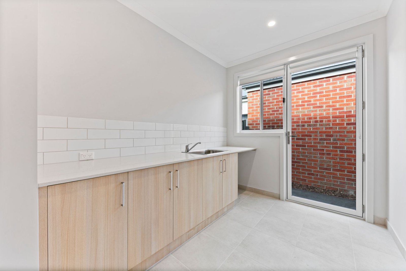 4 Feathertop Avenue, photograph 13.