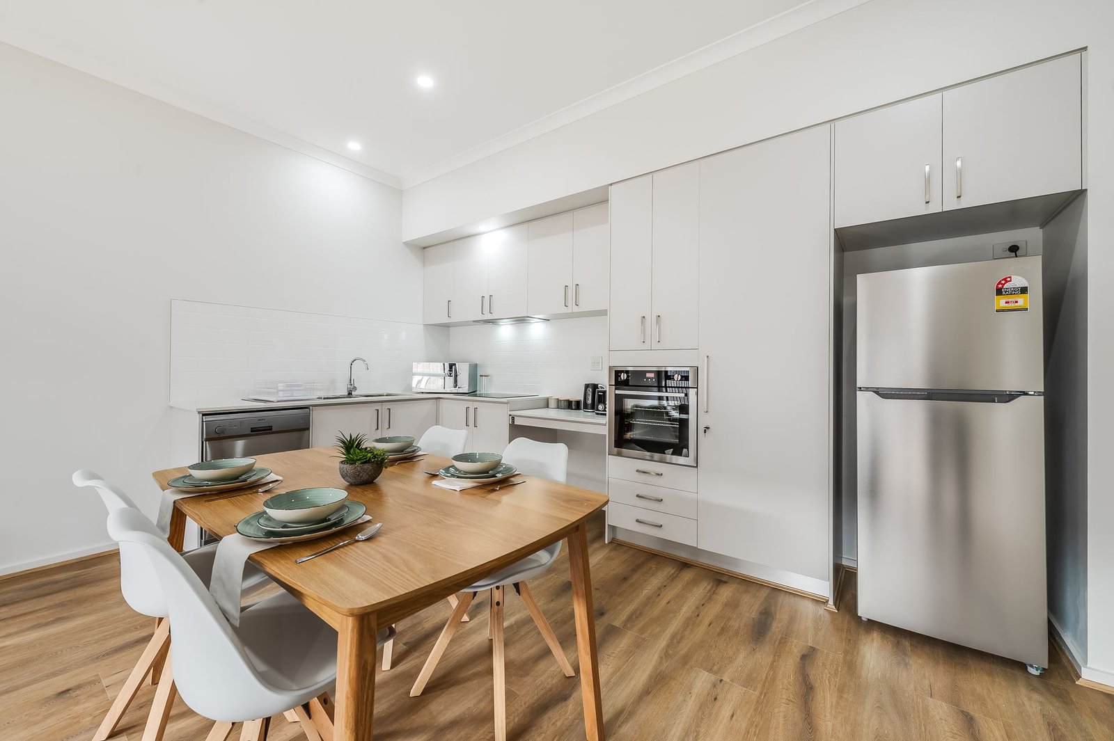 4 Giffen Street, photograph 9.