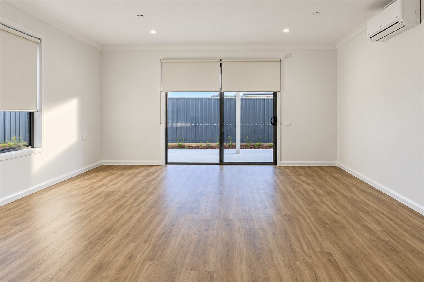 409 Parnall Street, photograph 3.
