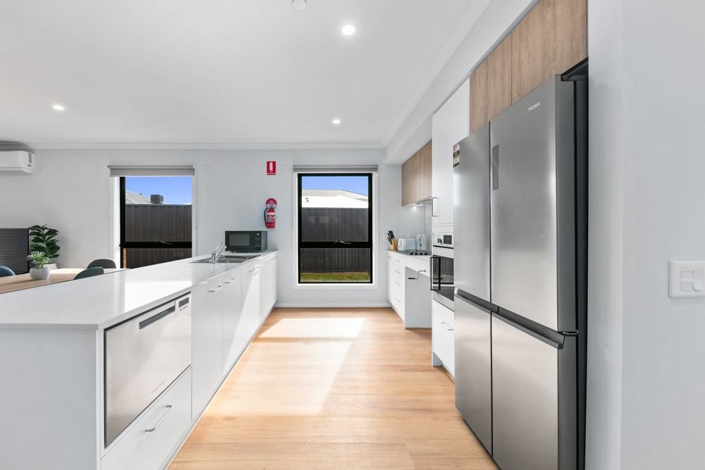 5 Blakewater Crescent, photograph 4.