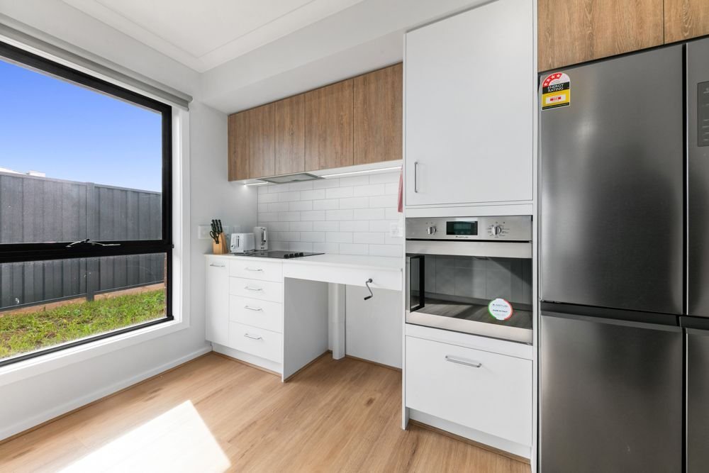 5 Blakewater Crescent, photograph 5.