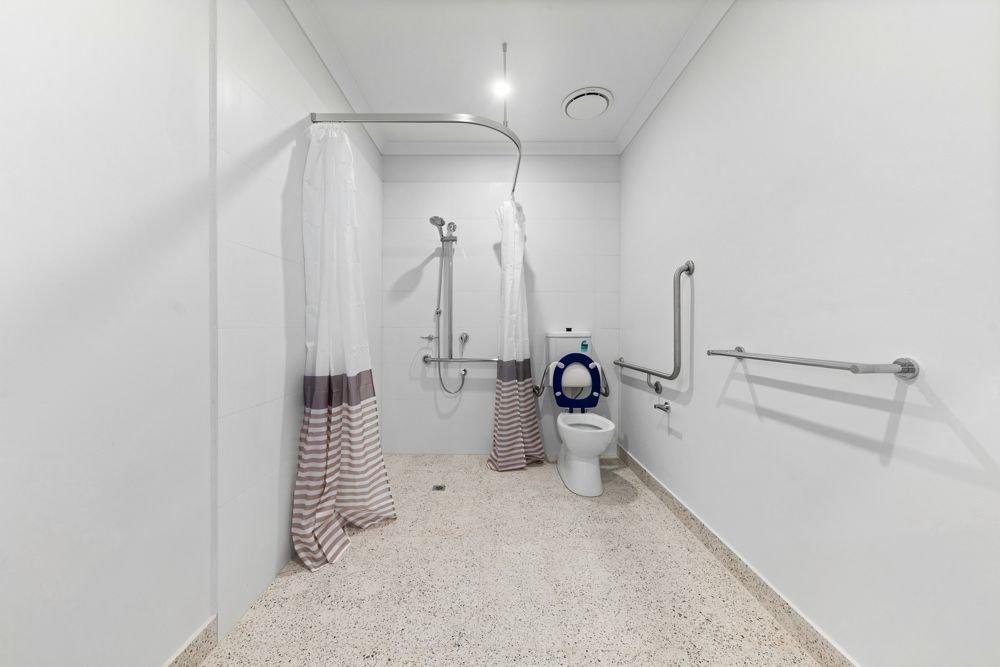 5 Blakewater Crescent, photograph 7.