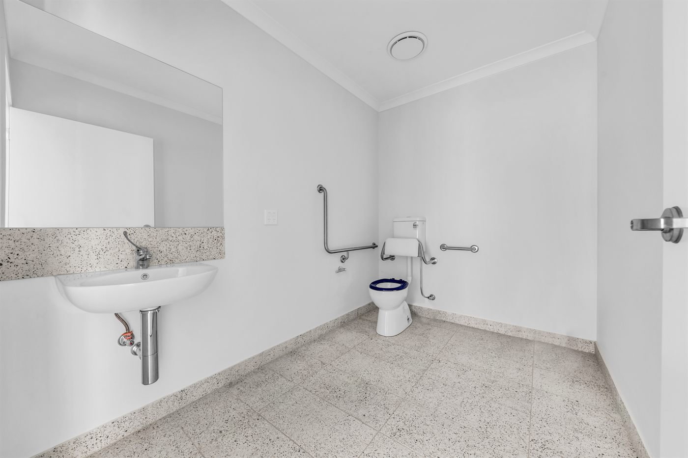 5 Jevons Street, photograph 12.