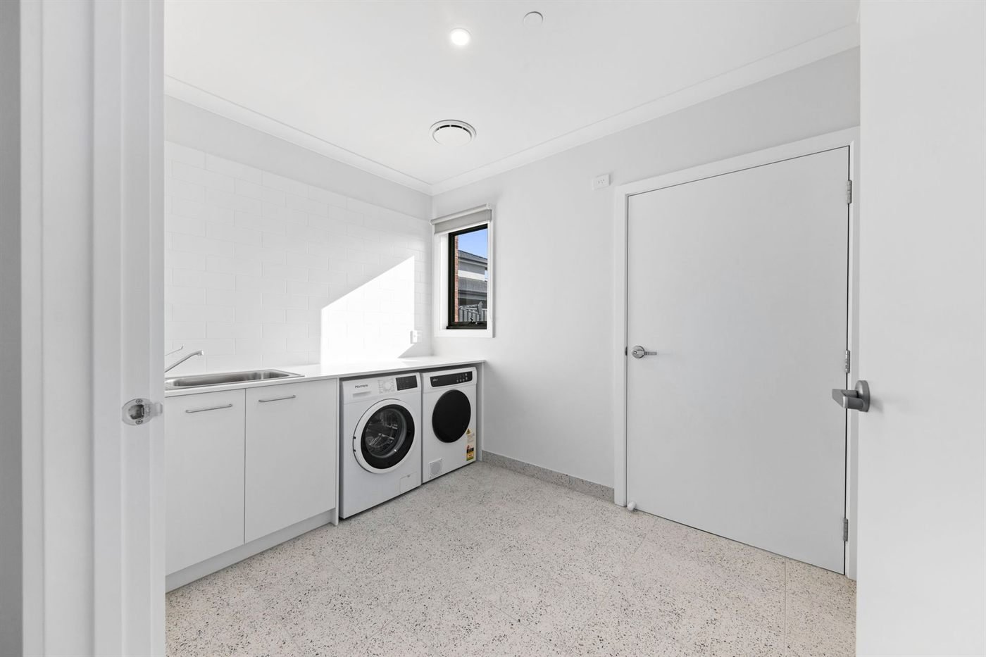5 Sheepyard Lane, photograph 13.