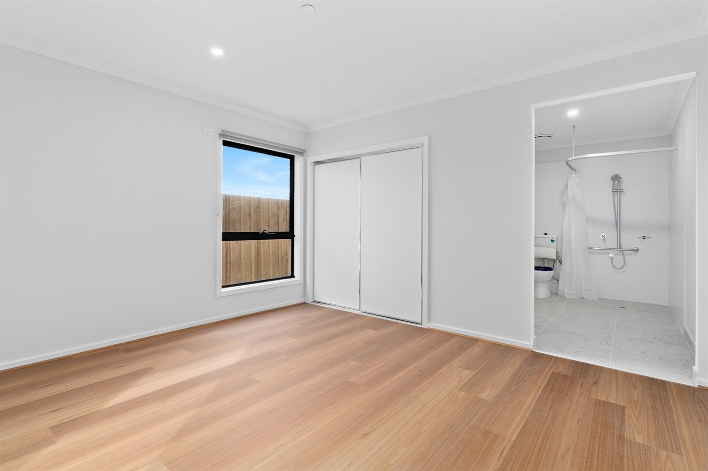 55 Ackland Street, photograph 6.