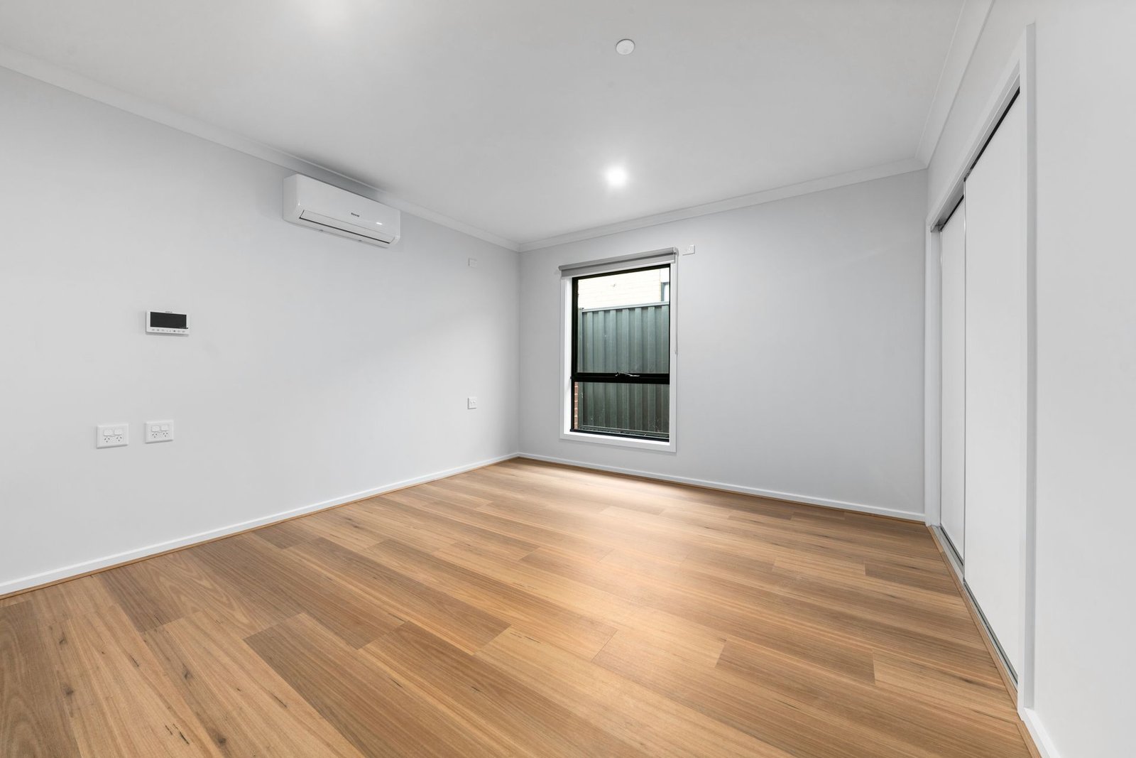6 Benson Drive, photograph 6.