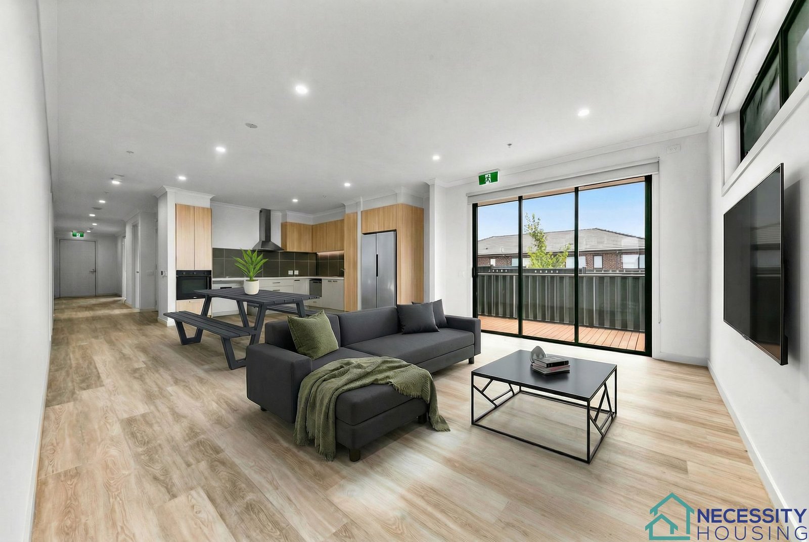 6 Nightfall Avenue, photograph 1.