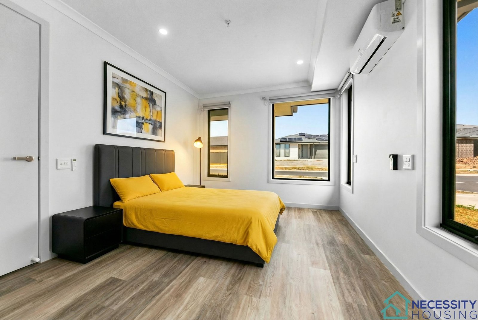 6 Nightfall Avenue, photograph 6.